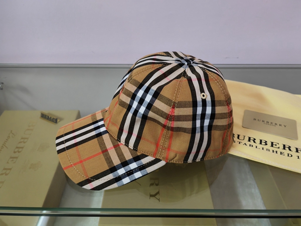 ブランド帽子正面デザイン